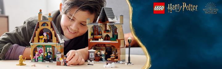 Actual product image LEGO Visit to Hogsmeade (76388, LEGO Harry Potter)