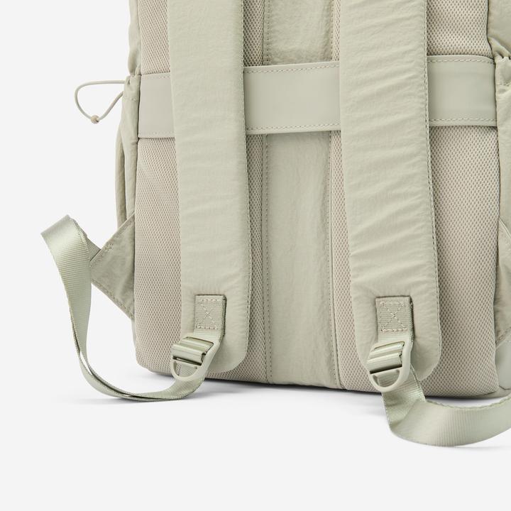 Actual product image Decathlon Small rucksack with laptop compartment (10 l)