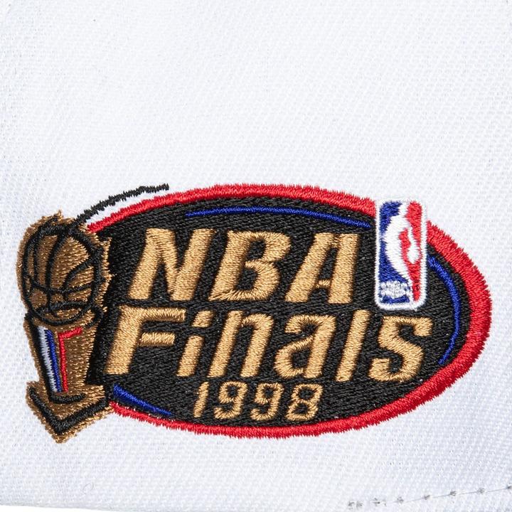 Image du produit Mitchell & Ness Snapback Cap CHAMPIONS Chicago Bulls blanc (Taille unique)