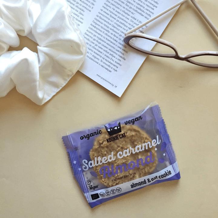 Immagine prodotto Kookie Cat Biscotto di mandorle al caramello salato (1 pz., 50 g)