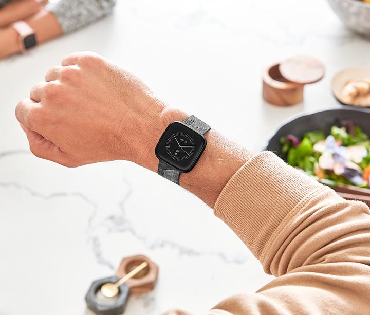 Produktbild Fitbit Versa 2 Special Edition (40 mm)
