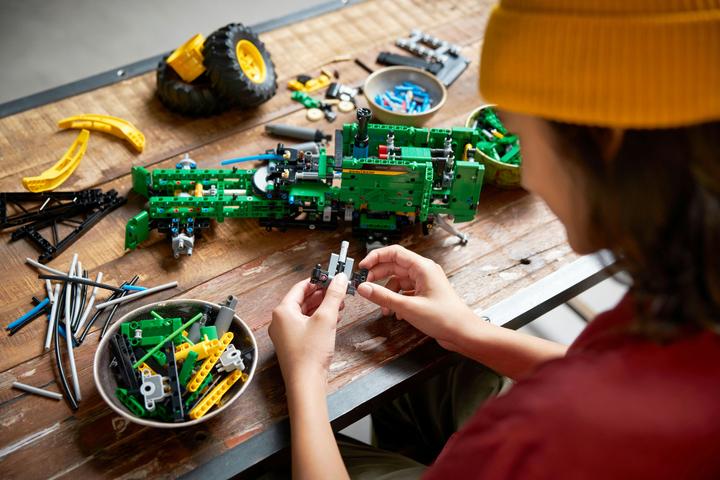 Immagine prodotto LEGO Skidder John Deere 948L-II (42157, LEGO Technic)