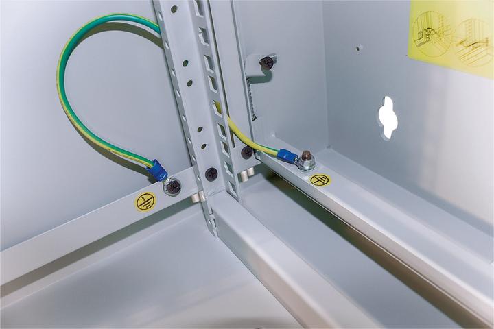 Produktbild Intellinet 19" Wandverteiler mit Schwenkrahmen (10.87 HE, 19 Zoll Rack)