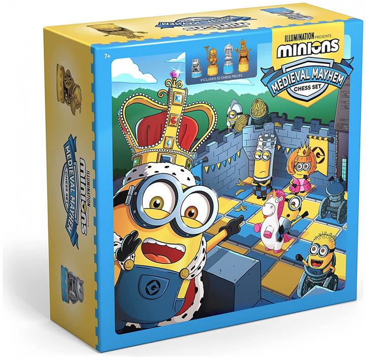 Actual product image Noble Collection Minions: Medieval Mayhem