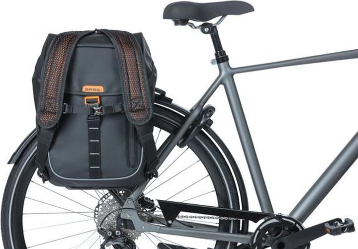 Produktbild Basil Miles Tarpaulin (17 l, Gepäckträgertasche)