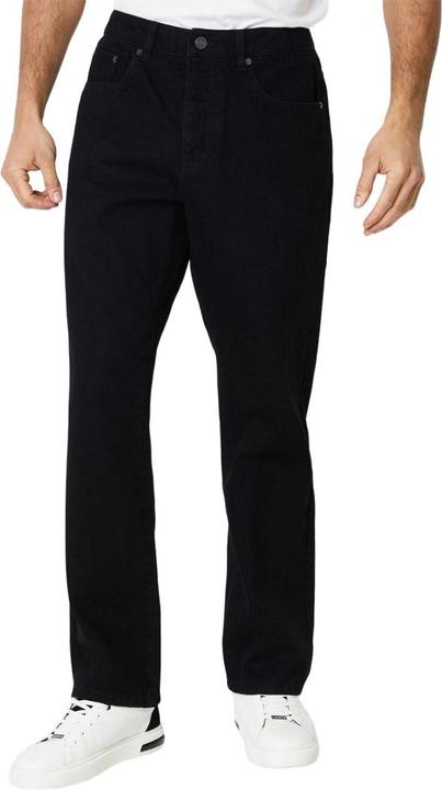 Universal Textiles Jeans (34)