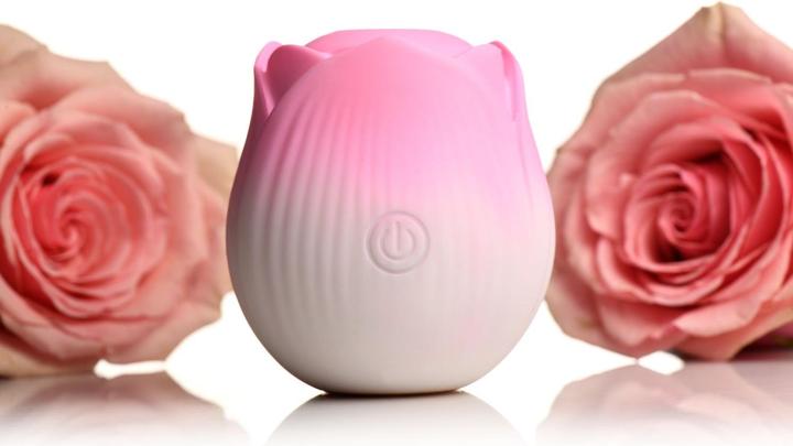 Image du produit Frisky BLOOMGASM - Stimulateur Pétales Pulsants - Rose Palpitante Rose
