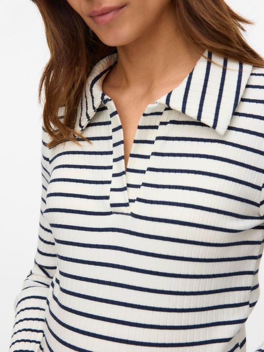 Image du produit Vero Moda Maternity Normal geschnitten Polokragen Top Polo (XS)