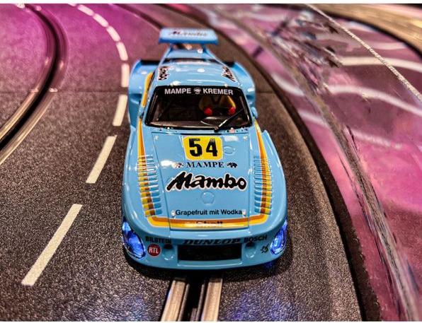 Actual product image Carrera Porsche Kremer