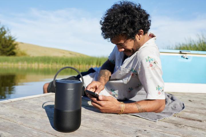 Produktbild Bose Portable Home Speaker (12 h, Akkubetrieb)