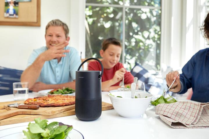 Produktbild Bose Portable Home Speaker (12 h, Akkubetrieb)