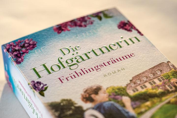 Produktbild Die Hofgärtnerin − Frühlingsträume (Deutsch, Rena Rosenthal, 2021)