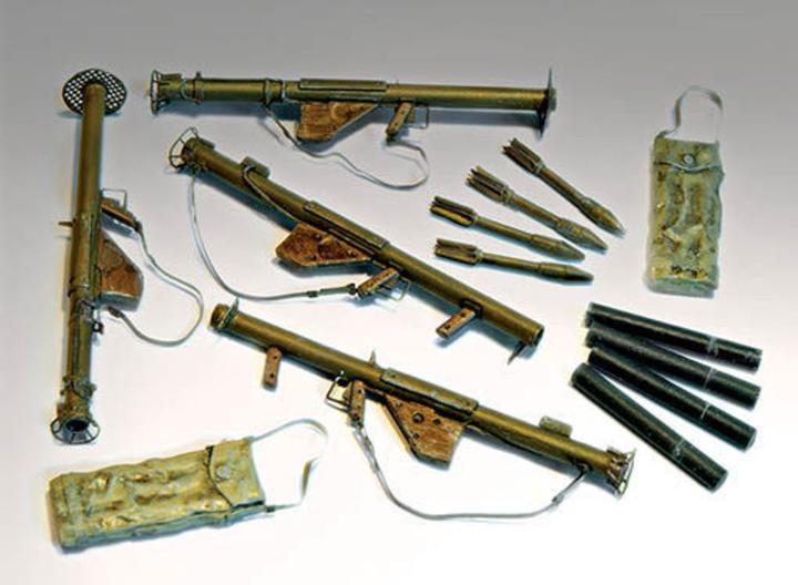 Immagine prodotto Plus Model Bazooka M1 e M1A1