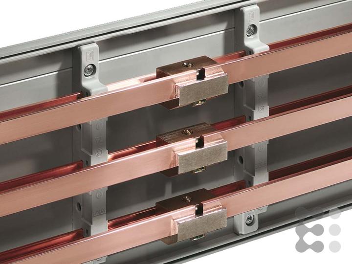 Image du produit Rittal SV 3504.000 3pièce(s) Jeu de barres en cuivre
