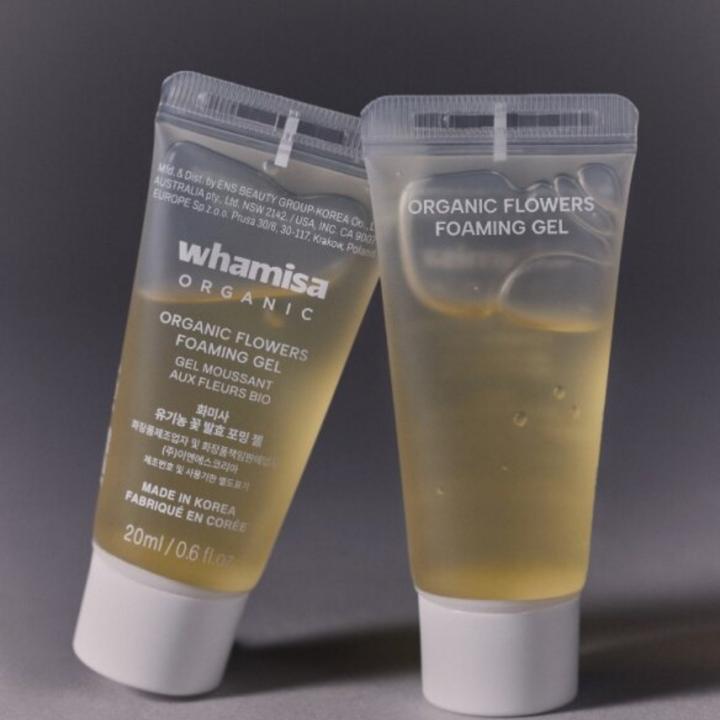 Produktbild Whamisa Organic Flowers Foaming Gel Deep Cleansing and Moisturizing Face Foam mit K-Beauty Hyaluronsäure (Schaum, 150 ml)