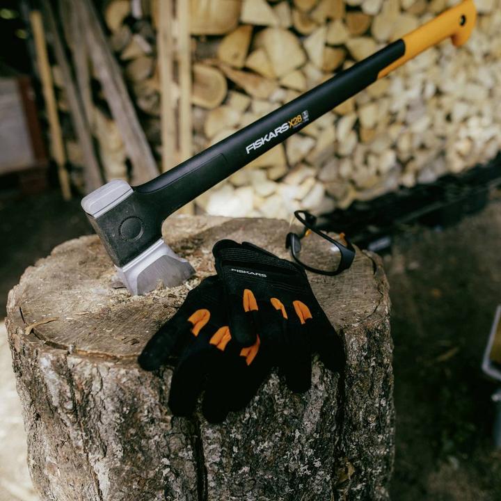 Actual product image Fiskars 1071129 Axe and tool glove, size 8 1 pair (8)