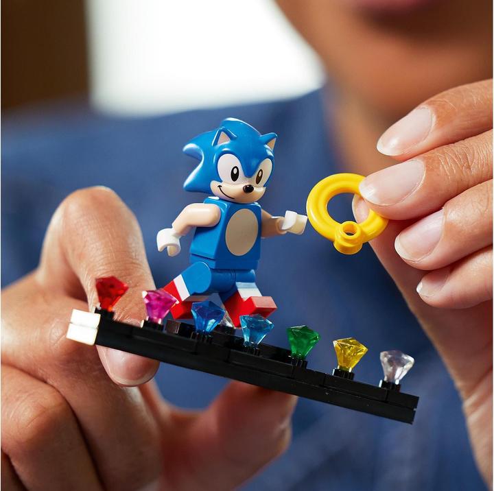 Produktbild LEGO Sonic the Hedgehog - Green Hill Zone (21331, LEGO Ideas)