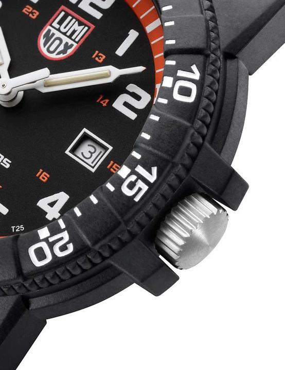Actual product image Luminox Leatherback Sea Turtle Giant 0320 Series (Analogue wristwatch, 44 mm)