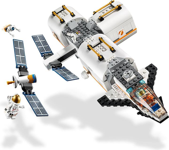 Actual product image LEGO Moon Space Station (60227, LEGO City)