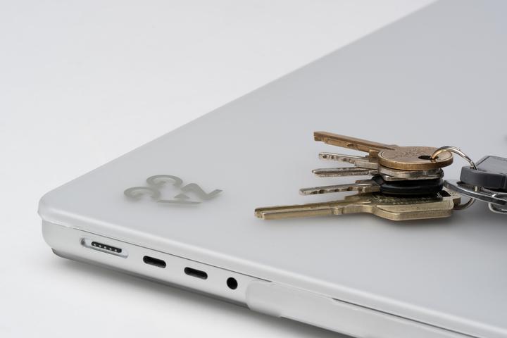 Produktbild Zagg Hard Case Apple Macbook Air 13 M3/M2 Frosted Clear (13", Apple)