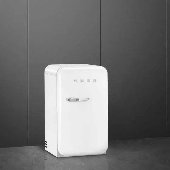 Actual product image Smeg Fab5rwh5 (121.80 l)