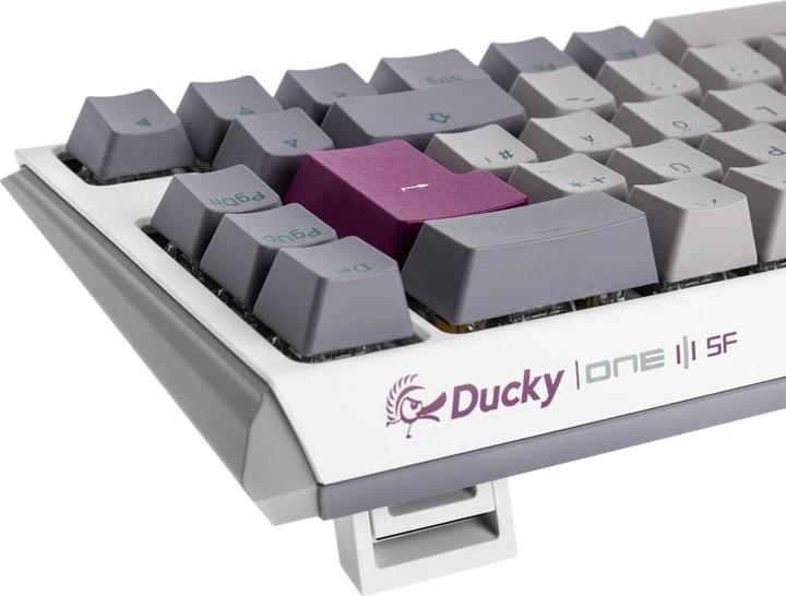 Produktbild Ducky One 3 Mist Grey SF Gaming Tastatur, RGB LED - MX-Red (DE, Kabelgebunden)