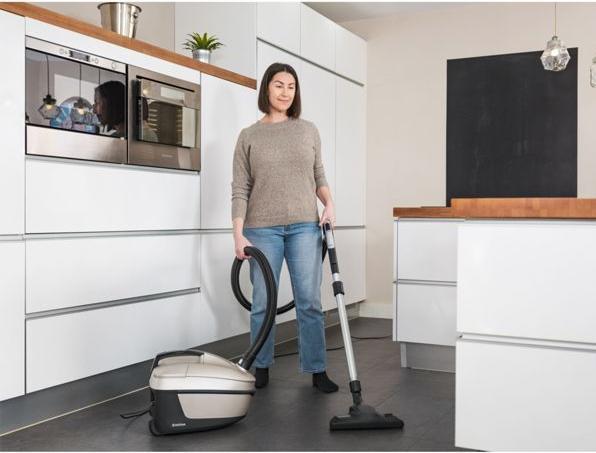 Image du produit Nilfisk Aspirateur Elite Comfort CHCO14P10A1