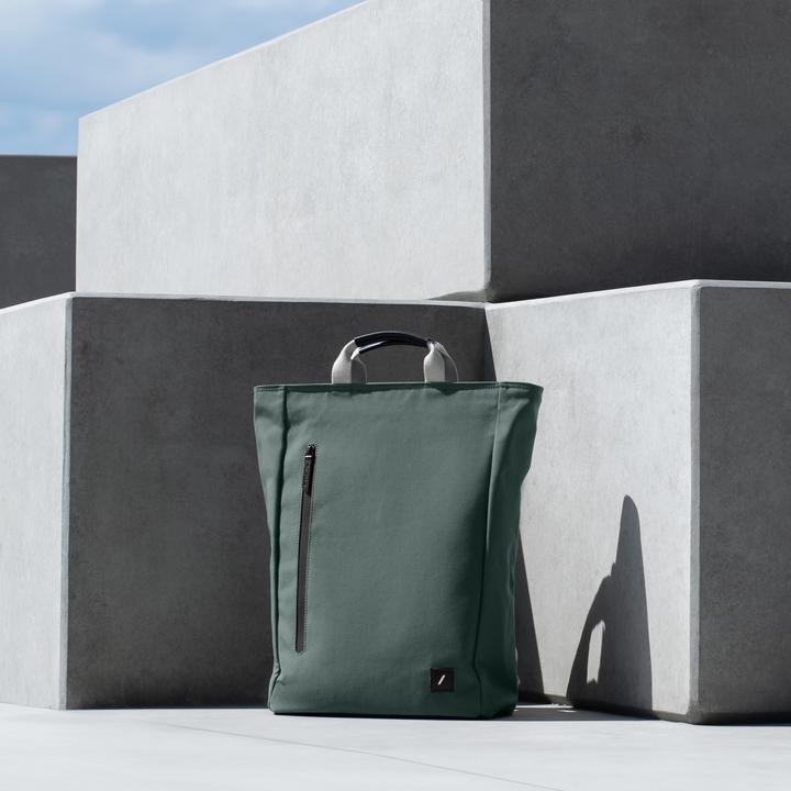 Actual product image Native Union W.F.A Backpack Slate (15 l)