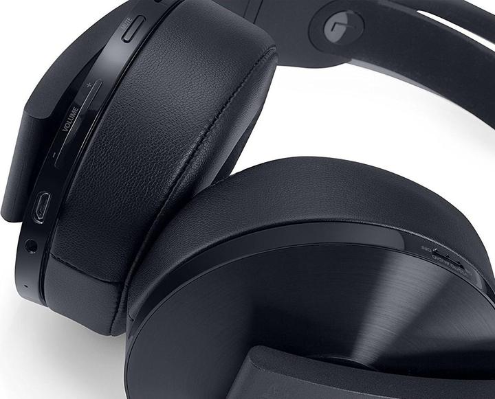 Actual product image Sony PS4 Platinum (Wireless)