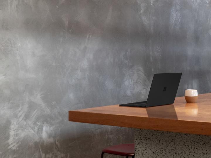 Actual product image Microsoft Surface Laptop 3 (13.50", Intel Core i7-1065G7, 16 GB, 256 GB, DE)