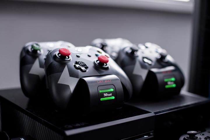 Produktbild Trust Gxt 247 (Xbox One S, Xbox One X)