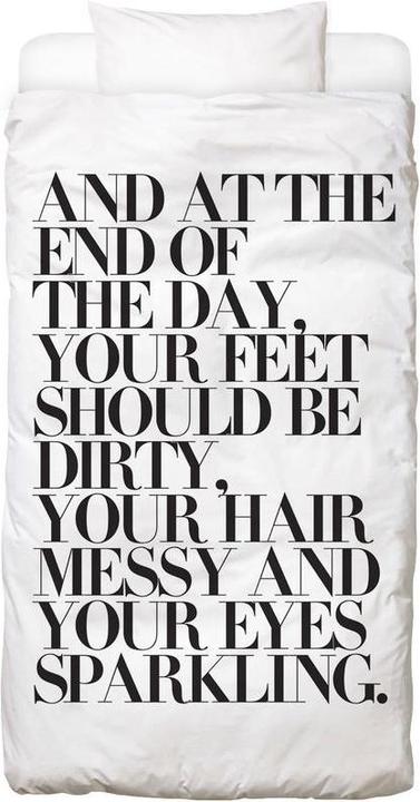Produktbild Juniqe At The End Of The Day Your Feet Should Be - Zitate & Slogans (Bettwäsche Set, 160 x 240 cm, 65 x 65 cm)