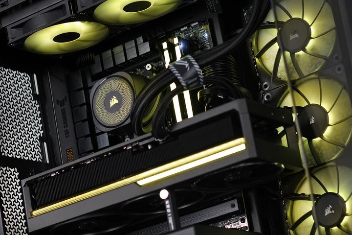 Produktbild Actina . Gaming GameOn (AMD Ryzen 7 9800X3D, 32 GB, 2000 GB, AMD Radeon Graphics)