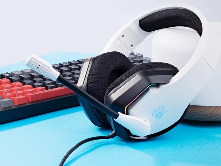 Actual product image A4Tech Bloody G260p USB+AUX3.5 białe (Cable)