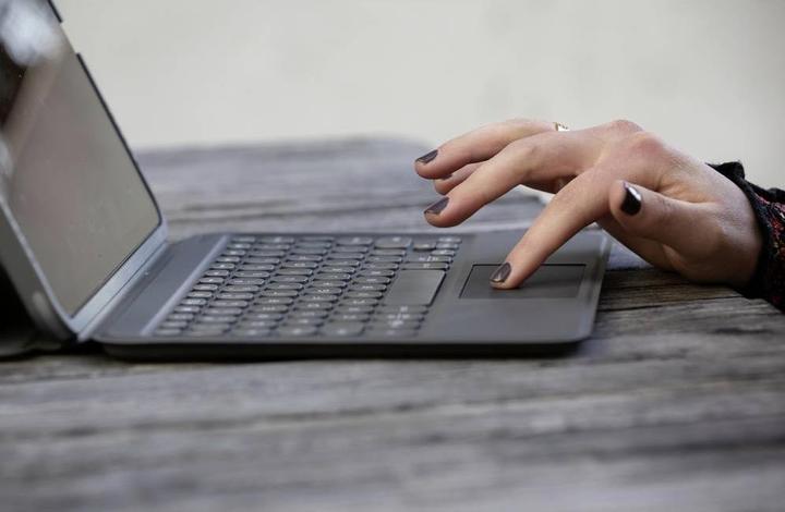 Actual product image Zagg Kbd Pro Keys W/ Trackpad German (DE, iPad 10.2 (2020))