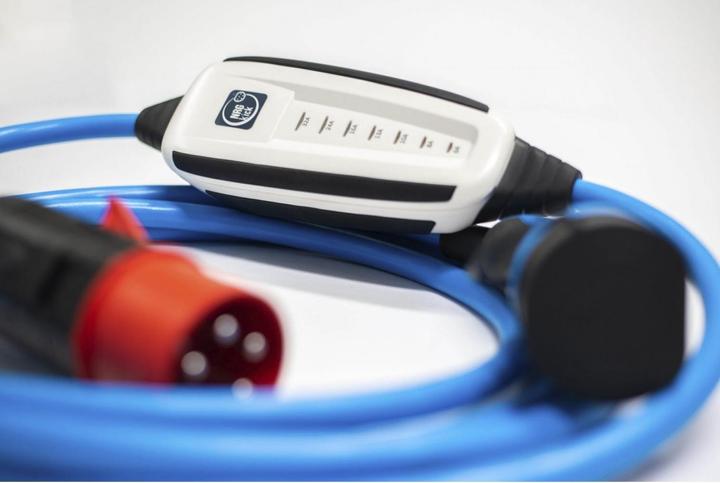 Actual product image NRGkick Mobile charging station standard (Type 2, 22 kW, 32 A, Type 2)