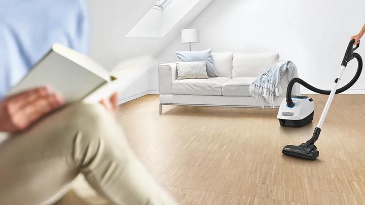 Actual product image Bosch Hausgeräte Series 6 ProSilence BGL6SIL2