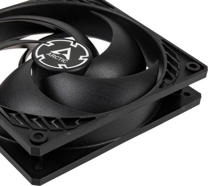 Actual product image Arctic P12 PWM PST (120 mm, 1 x)