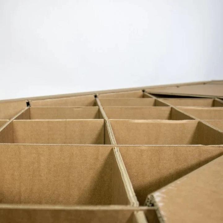 Produktbild Bins and Boxes Karton Klappbett (90 x 200 cm)