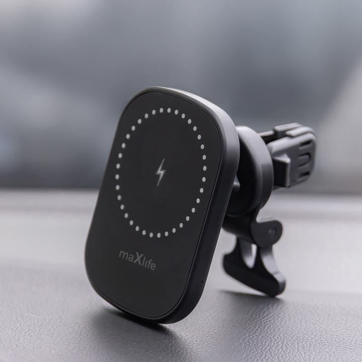 Actual product image Maxlife car holder for air vent MXCH-16 magnetic with wireless charging black 15W