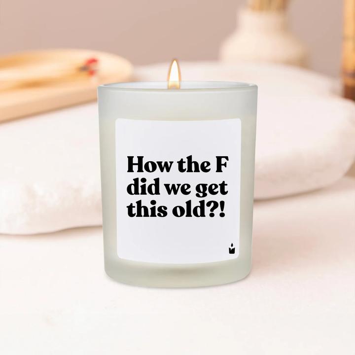 Immagine prodotto Chatty Candles Candela profumata Flowery Come abbiamo fatto a diventare così vecchi?!