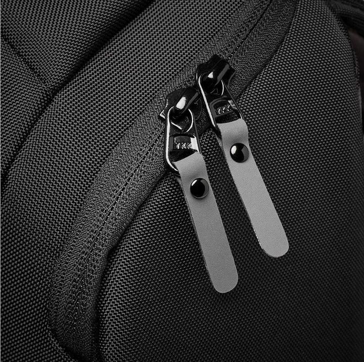 Actual product image Manfrotto Advanced Gear Backpack M III (Photo backpack, 17 l)