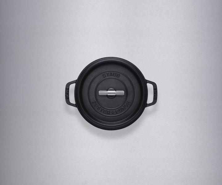 Actual product image Staub - Buster Punch Cocotte - Black - 24 cm (24 cm, Casserole + Stewpot, Cast iron)