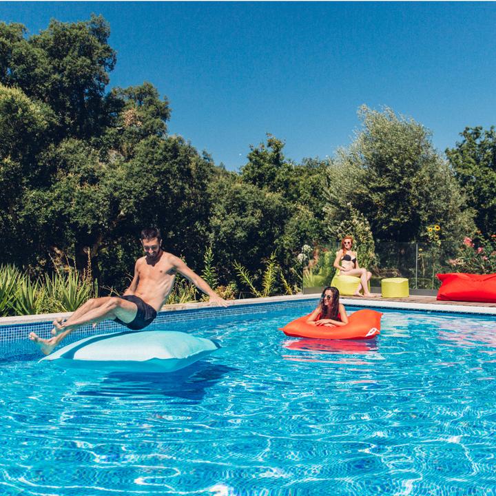 Actual product image Sitting Point Swimming Bag