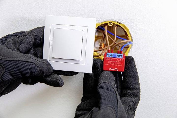 Actual product image Shelly Plus 1PM Mini (Switch actuator)