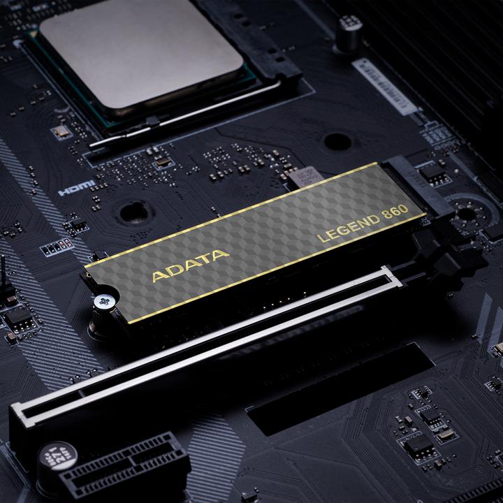 Produktbild Adata Dysk SSD LEGEND 860 2TB PCIe 4x4 6000/5000 MB/s M.2 (2000 GB, M.2 2280)