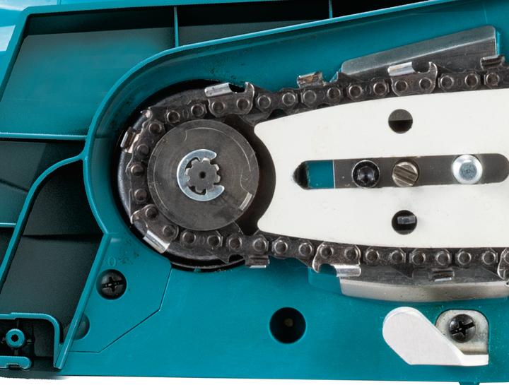 Actual product image Makita UC002GZ Battery Top Handle Chainsaw (Battery chain saw)