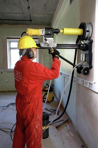 Produktbild DeWalt Diamantnassbohrkrone 91x400mm 1 1/4Zoll (91 mm, 400 Millimeter)