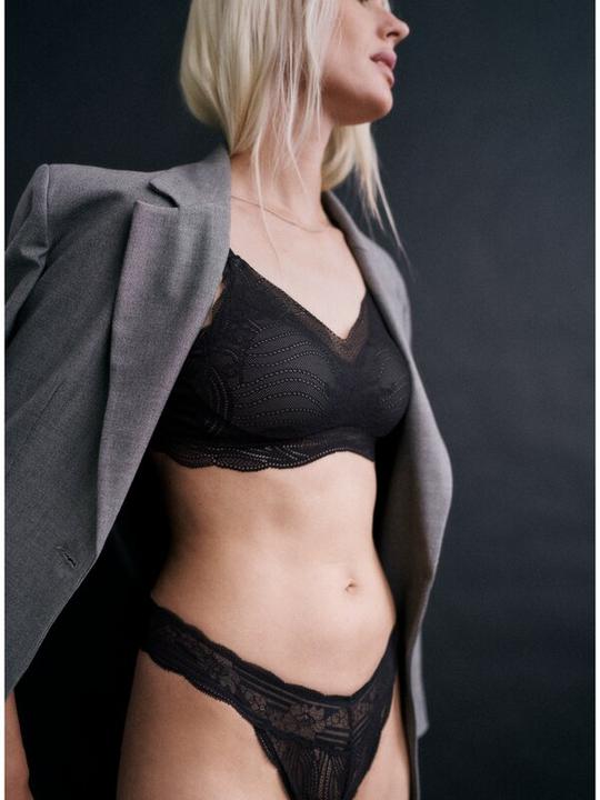 Produktbild Triumph Lift Smart Brazilian String (XL)