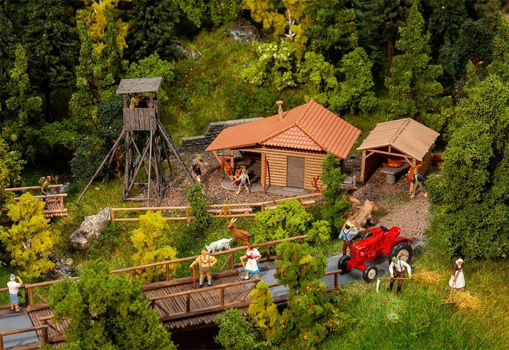 Actual product image Faller Hunting lodge with high seat